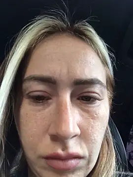 Snapshot of Reina_Cummings chatting on 09/24/25, 04:38 Reina Cummings online show from 09/24/25, 04:38