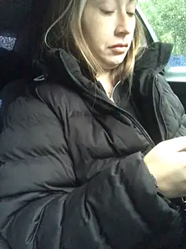 Snapshot of Reina_Cummings chatting on 10/02/25, 04:52 Reina Cummings online show from 10/02/25, 04:52