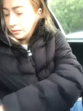 Snapshot of Reina_Cummings chatting on 10/05/25, 05:06 Reina Cummings online show from 10/05/25, 05:06