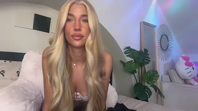 KENNIEXROSE online show from 03/26/26, 11:54