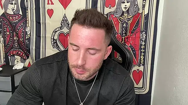 brettmycles28 online show from 11/14/25, 05:44