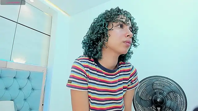 lis rous online show from 10/21/25, 04:13