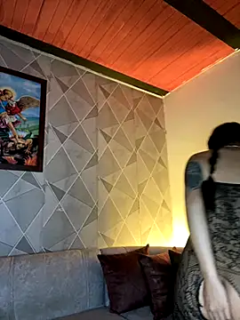 Snapshot of Alisse_taylor2 chatting on 11/11/25, 11:32 Alisse taylor2 online show from 11/11/25, 11:32