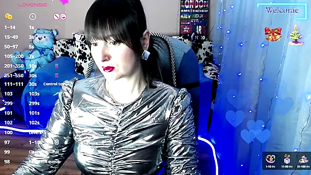 MilaRay online show from 12/30/24, 11:26