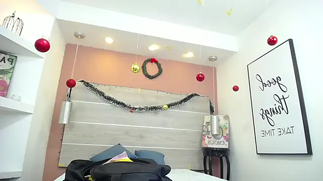 Snapshot of AlexandraCambell chatting on 01/06/26, 11:36 AlexandraCambell online show from 01/06/26, 11:36