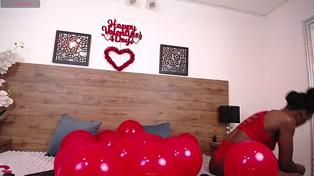 Snapshot of AlexandraCambell chatting on 02/13/26, 09:22 AlexandraCambell online show from 02/13/26, 09:22