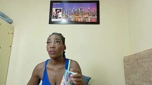 Snapshot of AlexandraCambell chatting on 06/28/26, 04:46 AlexandraCambell online show from 06/28/26, 04:46