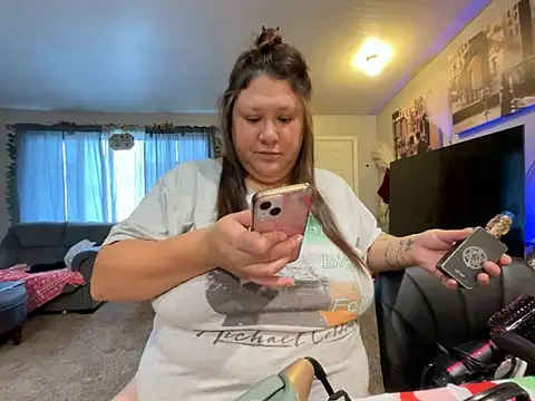 Snapshot of JizzyJazzunleashed chatting on 11/14/25, 04:38 JizzyJazzunleashed online show from 11/14/25, 04:38