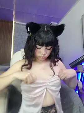 Snapshot of sakuramoss chatting on 11/11/25, 06:24 sakuramoss online show from 11/11/25, 06:24