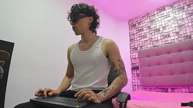 felix  star online show from 09/16/25, 07:37