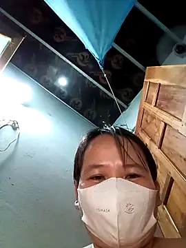 Snapshot of BigPussy178 chatting on 10/29/25, 02:41 BigPussy178 online show from 10/29/25, 02:41