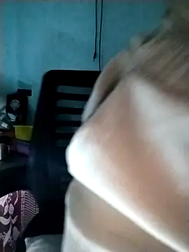 Snapshot of Minety473 chatting on 11/13/25, 11:09 Minety473 online show from 11/13/25, 11:09