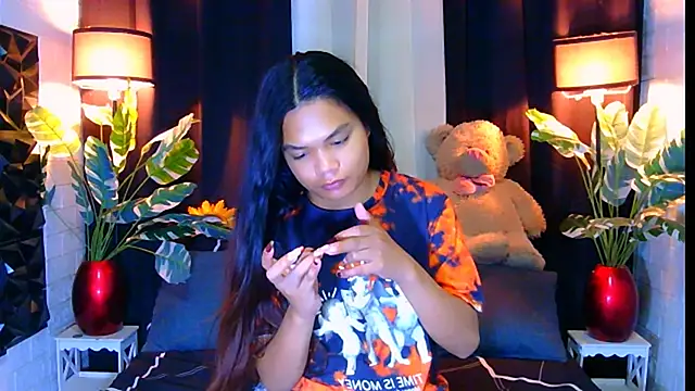 Morena cockts online show from 12/01/25, 11:59