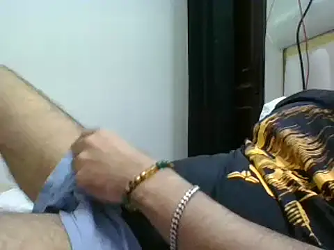 Snapshot of 7_INCH_MONSTER chatting on 10/22/25, 11:10 7 INCH MONSTER online show from 10/22/25, 11:10