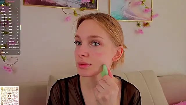 CindyGreen online show from 10/17/25, 06:05