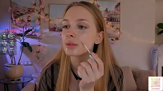 CindyGreen online show from 10/27/25, 07:56