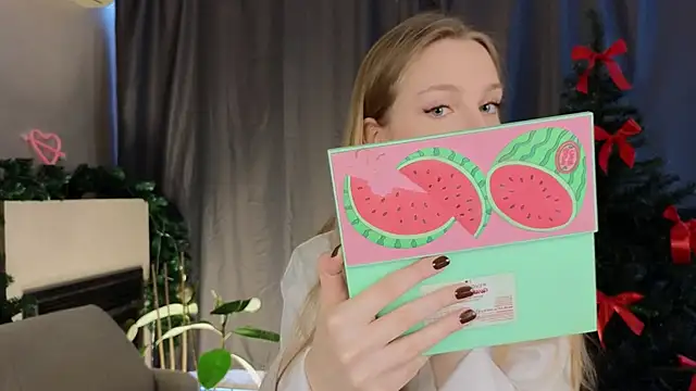 CindyGreen online show from 12/03/25, 06:32