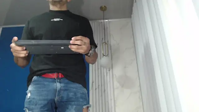 Morganandmegan online show from 12/19/25, 11:39