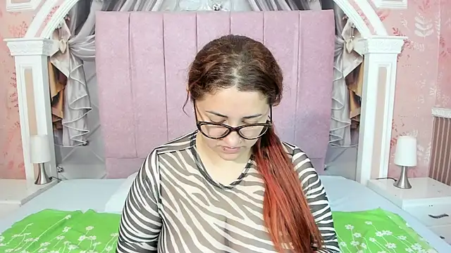 mishell lovely online show from 09/10/25, 12:27