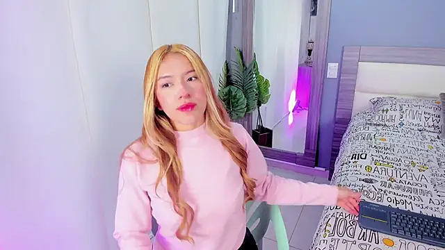 LexxyBunny  online show from 10/25/25, 11:40