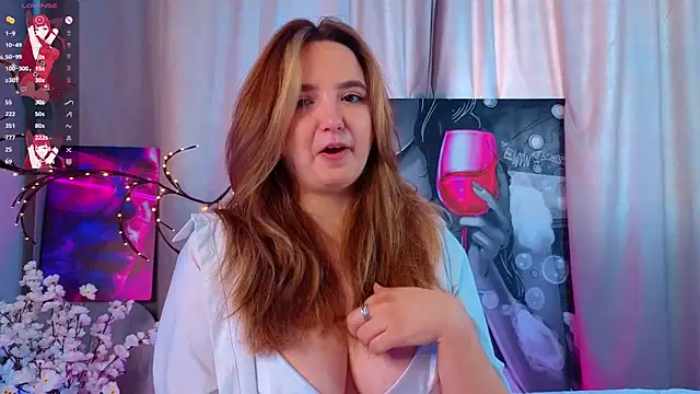 LucilleMcBride online show from 11/18/25, 07:02