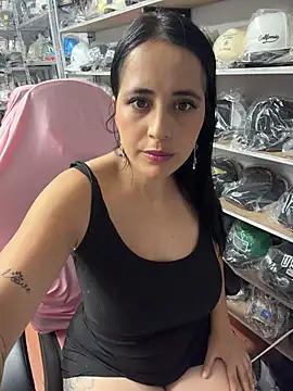 GiaDuque online show from 03/18/26, 11:13