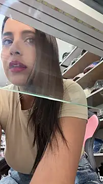 GiaDuque online show from 04/15/26, 12:34