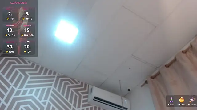 Snapshot of MariyaNovaki chatting on 11/19/25, 11:43 MariyaNovaki online show from 11/19/25, 11:43