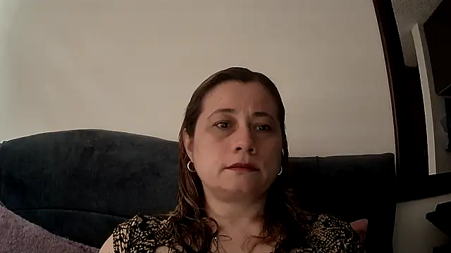 milagros latina75 online show from 06/22/26, 05:10