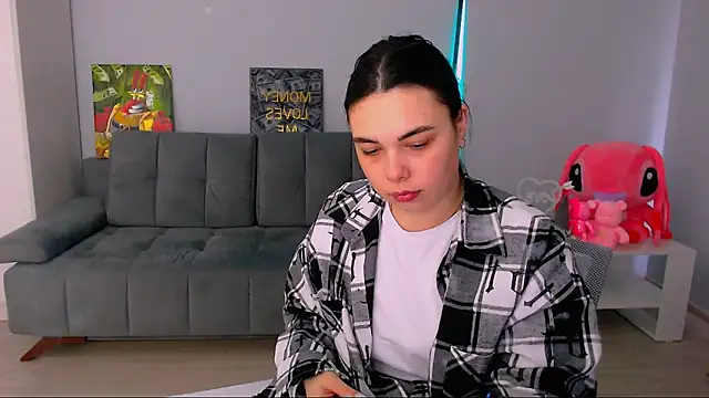 queenofthesense  online show from 02/13/26, 10:44