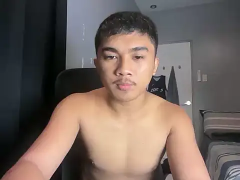 pinoyAdrianneXXX online show from 07/10/26, 08:07