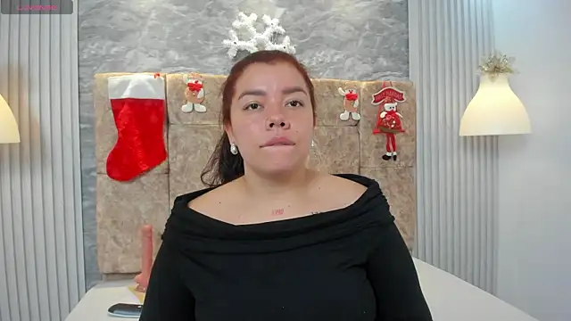 leilapons online show from 12/21/25, 03:52