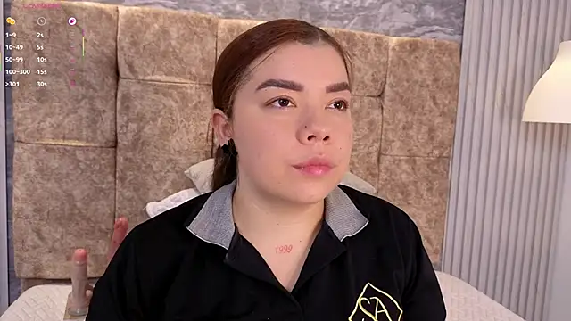 leilapons online show from 02/11/26, 06:13