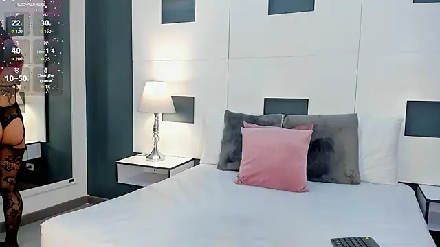 salem rose online show from 03/09/26, 08:13