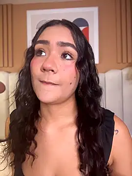 noa moon online show from 02/05/26, 02:38