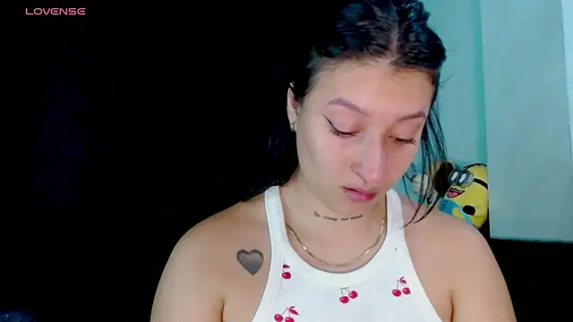 EVAH LEE  online show from 06/30/26, 03:18