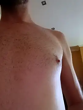 Snapshot of alexpo27 chatting on 09/09/25, 08:25 alexpo27 online show from 09/09/25, 08:25