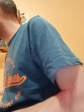 Snapshot of alexpo27 chatting on 02/28/26, 02:12 alexpo27 online show from 02/28/26, 02:12