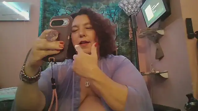 lil-gemini-hippy online show from 05/06/26, 05:03
