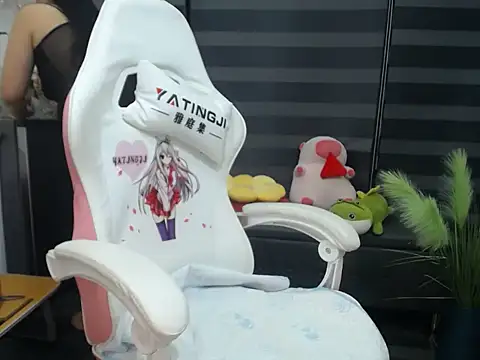 NANA 199k online show from 10/30/25, 11:55