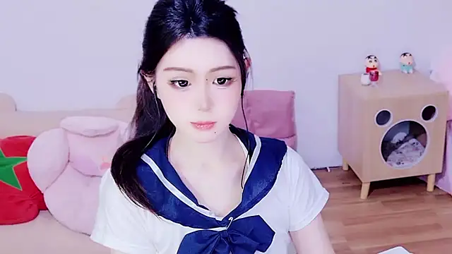 iukoi-77yo online show from 09/09/25, 11:21