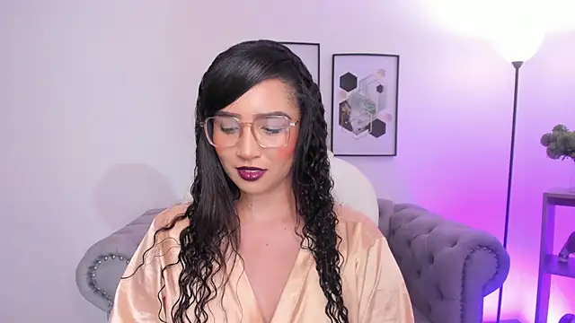 Sharon breezee online show from 11/16/25, 03:56