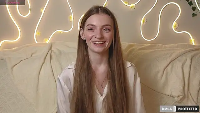 Alice-Meow online show from 09/25/25, 03:49