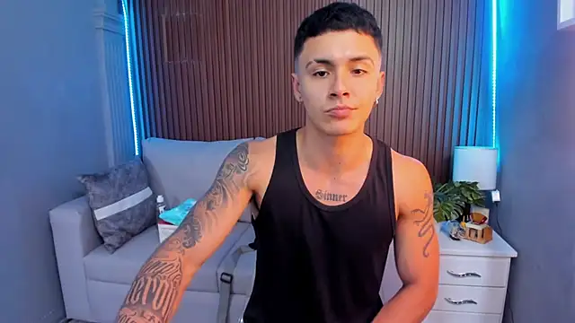 Leo santoro online show from 09/26/25, 02:32