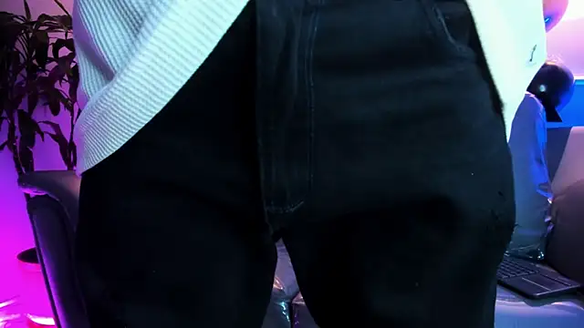 Leo santoro online show from 03/28/26, 02:16