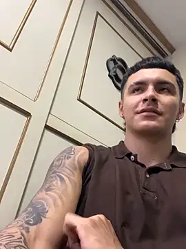 Leo santoro online show from 04/16/26, 01:01