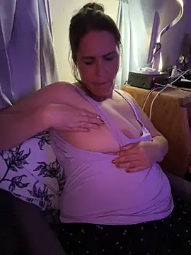 Snapshot of petalsexy chatting on 09/13/25, 05:07 petalsexy online show from 09/13/25, 05:07