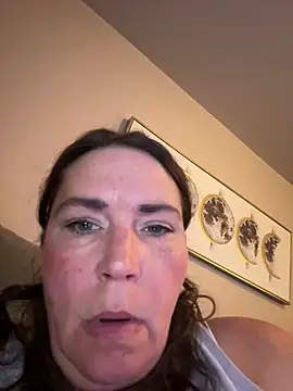 Snapshot of petalsexy chatting on 09/22/25, 08:11 petalsexy online show from 09/22/25, 08:11