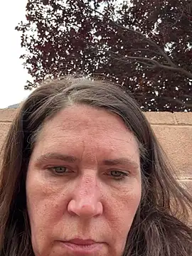 Snapshot of petalsexy chatting on 09/28/25, 03:39 petalsexy online show from 09/28/25, 03:39