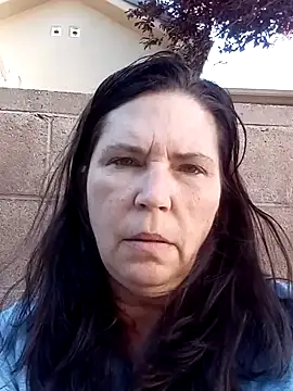 Snapshot of petalsexy chatting on 10/14/25, 03:57 petalsexy online show from 10/14/25, 03:57